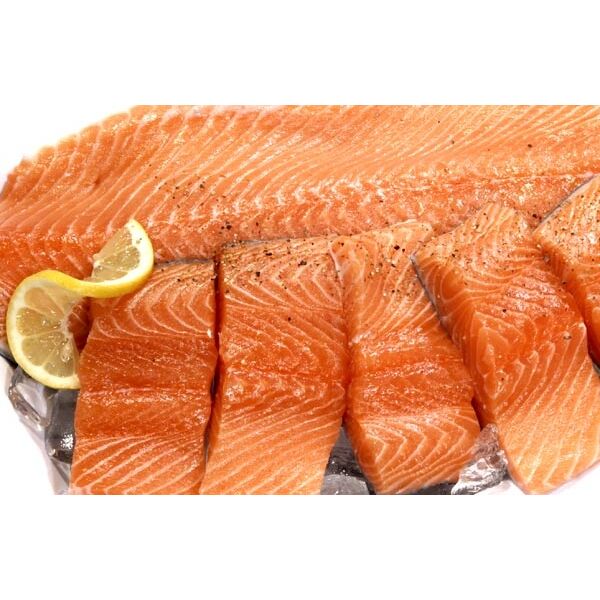 Lachs frisch entdarmt 4-5kg mit Kopf (Norwegen)